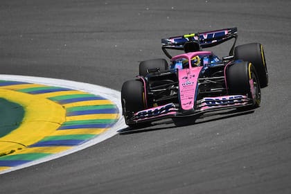 Franco Colapinto, de vacaciones tras una temporada compleja con el A525; Alpine será equipo cliente de Mercedes el próximo año, cuando la Fórmula 1 ensaye un radical cambio en el reglamento técnico y de motores