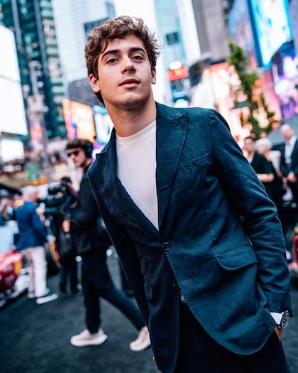 Franco Colapinto dijo presente en la premiere de F1 la película en Times Square (Foto: Instagram @f1)