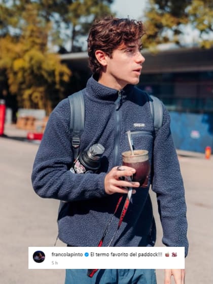 Franco Colapinto llegó con su termo y su mate al Gran Premio de Chin (Foto: Instagram @francolapinto)