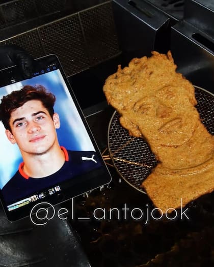 Franco Colapinto también es homenajeado con su rostro en una milanesa de El Antojo