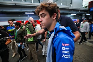 Colapinto corrió como pudo: 15°, en otro fin de semana sin alegrías