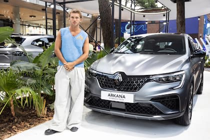 Franco Masini frente a Renault Arkana.