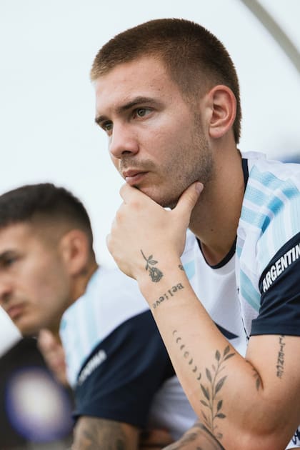 Franco Mastantuono no se baja de la pelea: su presencia depende, en parte, de la situación de Giovani Lo Celso.