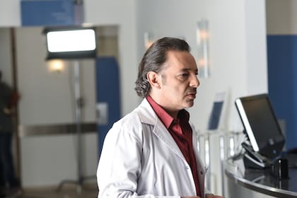 Franco Rocamora, su personaje en Golpe al Corazón, se interpone como tercero en discordia de la pareja protagónica