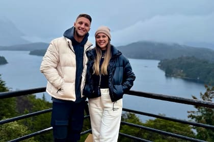 Franco y su mujer viven momentos más dulces; el defensor pasó por lesiones importantes, una afección coronaria y un descarte en Belgrano.