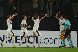 Platense escribió otro relato inolvidable: le ganó a Peñarol por la Copa Libertadores