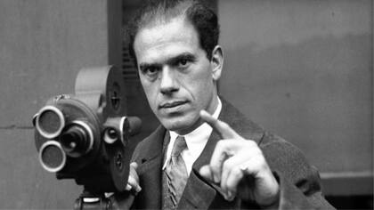 Frank Capra, el primer artífice detrás de las cámaras del éxito de la producción de Columbia Pictures en la época de oro de Hollywood