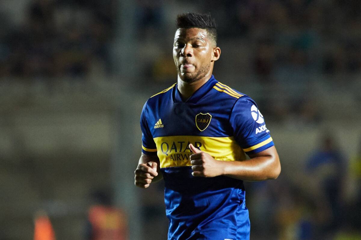 Frank Fabra cortó a Villa de una foto y generó sorpresa en Boca LA NACION