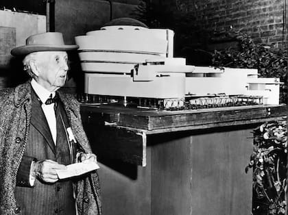 Frank Lloyd Wright, quien diseñó obras icónicas como el museo Guggenheim, de NY, es considerado por muchos como el mejor arquitecto de la historia de EE.UU.