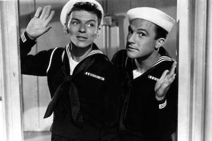 Frank Sinatra y Gene Kelly en la película de 1945 Leven anclas