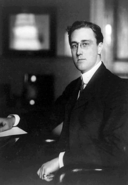 Franklin D. Roosevelt como Secretario de Marina, en 1913