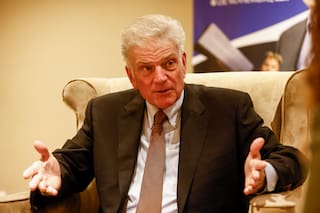 Quién es el hijo del último gran evangelista que predicará en el país ante 80.000 fieles