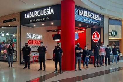 La Burguesía abrió locales en la provincia de San Juan que está saliendo del aislamiento más estricto