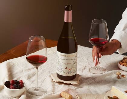 Frappé pone al alcance vinos orgánicos que llegan directo desde la Patagonia.