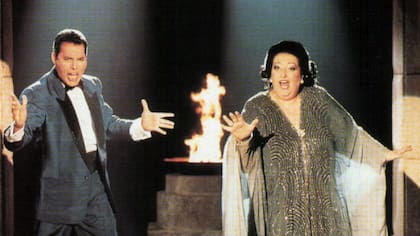 Freddie Mercury y Montserrat Caballé, en 1987