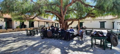 Frenan en pueblos que a los que nadie va