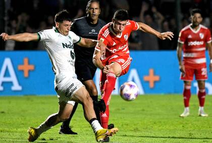 Frente a Sarmiento, River dio otro paso certero en su funcionamiento