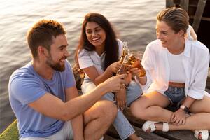 Frente al calor del verano boreal, existe un truco para mantener las bebidas frías sin la necesidad de una heladera
