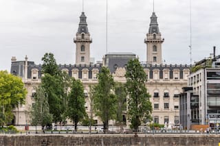 Proponen cambios positivos en la legislación aduanera