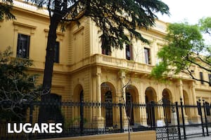 La escuela de Julio Cortázar cumple un siglo y medio en su palacio de Balvanera