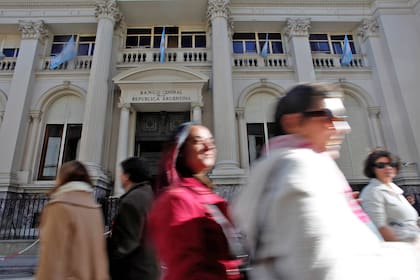 Las altas tasas que el Banco Central paga por las Leliq se trasladó a lo que los bancos remuneran a los ahorristas por los plazos fijos en pesos