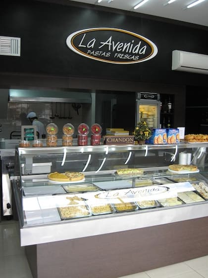 Frescas o calentitas, las pastas de La Avenida son para llevar y devorar