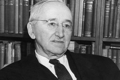 Friedrich Hayek, máximo exponente de la Escuela de Austria.