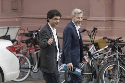 Frigerio y Lacunza, al llegar a la Casa Rosada