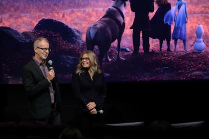 Chris Buck y Jennifer Lee, guionistas y directores de Frozen II