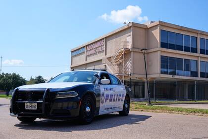 "Fue como un secuestro", declaró un inmigrante nigeriano sobre su experiencia con el WRAP