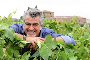 Fundó una bodega icónica en Argentina, plantó el viñedo más alto del mundo y les hizo el vino a dos Papas
