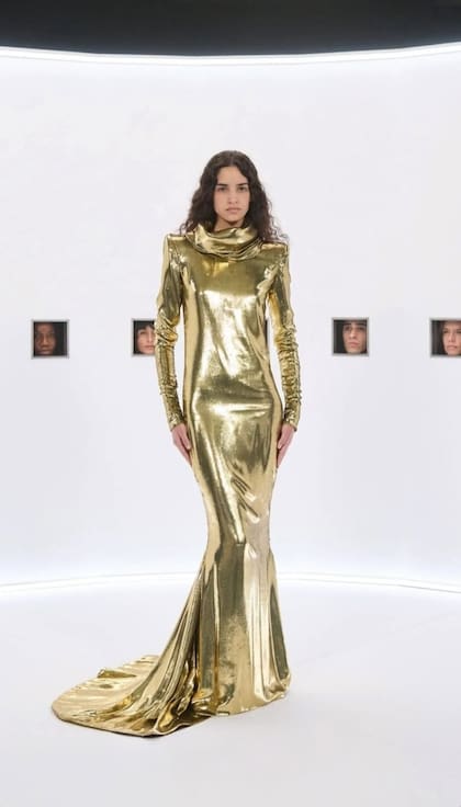 Fue un gran comienzo de temporada para Dalene. La modelo argentina de Lo Management también fue elegida para el desfile de Alta Costura de Valentino. Se trató de la primera presentación de la casa desde la muerte de Valentino Garavani