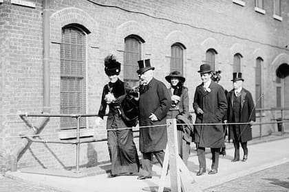 Fue una figura clave en la expansión financiera e industrial de Estados Unidos entre fines del siglo XIX y comienzos del XX