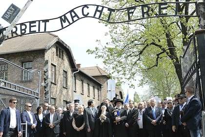 Fueron alrededor de 28 personas las que acudieron al acto en Auschwitz