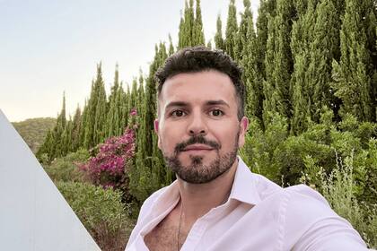 “Fueron años felices, de mucho trabajo, de mucho leer y aprender, de ir haciéndome poco a poco mi vida aquí, años, además, marcado por el agradecimiento a grandes profesores que había conocido en el primer máster”.