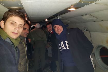 Eduardo Plasencia (izq.) cont a LA NACION cmo fueron las horas en la montaa