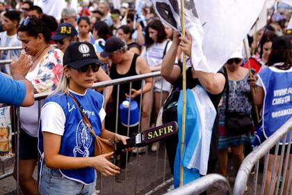 Fuerte operativo de seguridad en el ingreso del estadio Diego Armando Maradona para el acto de Cristina Kirchner