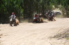 Una competencia de motos se corre en la misma zona donde hubo accidentes con UTV