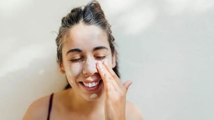 ¿Funcionan realmente estos inusuales y modernos tratamientos para el cuidado de la piel?