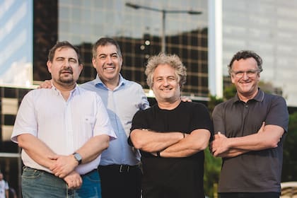 Globant fue fundada en 2003 por Martín Migoya, Guibert Englebienne, Martín Umarán y Néstor Nocetti, 