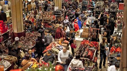 En Nueva York los negocios se llenaron de compradores