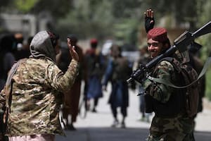 Las armas que Estados Unidos había mandado a Afganistán y hoy usan los talibanes