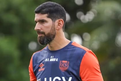 Sebastián "El Loco" Abreu durante su paso por Universidad César Vallejo en Perú