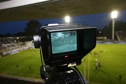 Las transmisiones del fútbol en TV mostraron un crecimiento exponencial a partir de la década del 90 en la Argentina.