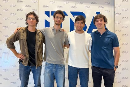 Futuros ingenieros argentinos van por otra consagración en EEUU con un simulador aeroespacial