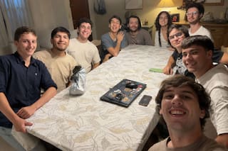 Futuros ingenieros argentinos van por otra consagración en EEUU con un simulador aeroespacial: de qué se trata
