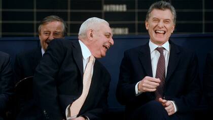 Gabbi y Macri, ayer, durante la celebración de la Bolsa