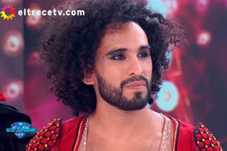 Conmovido por la muerte de su madre, Gabo Usandivaras se llevó todos los votos