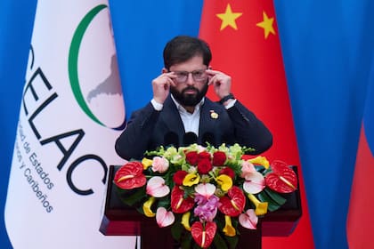 Gabriel Boric durante un discurso en la Cuarta Reunión Ministerial del Foro de China y la Comunidad de Estados Latinoamericanos y Caribeños en Pekín (Archivo)