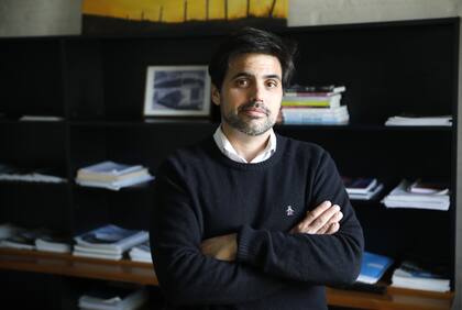 Gabriel Caamaño: "La señal que manda la decisión de bajar impuestos y no el gasto, con el nivel actual de inflación, es de descontrol fiscal"